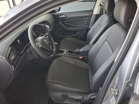 VOLKSWAGEN Jetta 1.4 4P 250 TSI TURBO COMFORTLINE AUTOMÁTICO, Foto 7