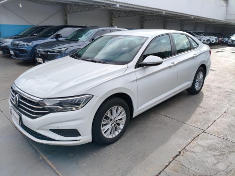VOLKSWAGEN Jetta 1.4 4P 250 FLEX AUTOMÁTICO, Foto 1
