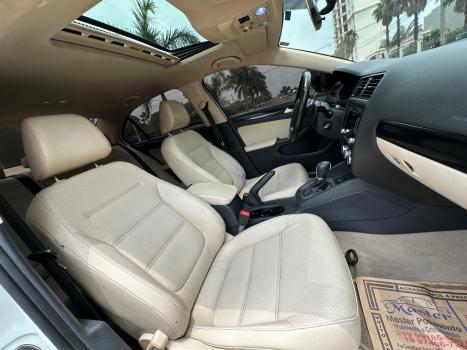 VOLKSWAGEN Jetta 2.0 4P FLEX CONFORTLINE TIPTRONIC AUTOMÁTICO, Foto 9 VOLKSWAGEN Jetta 2.0 4P FLEX CONFORTLINE TIPTRONIC AUTOMÁTICO, Foto 9