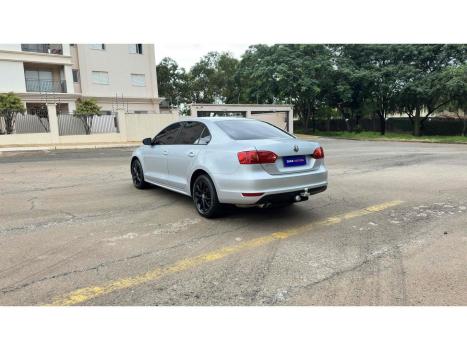 VOLKSWAGEN Jetta 2.0 4P FLEX COMFORTLINE TIPTRONIC AUTOMTICO, Foto 5