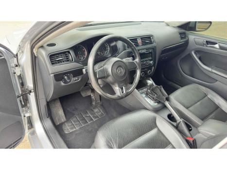 VOLKSWAGEN Jetta 2.0 4P FLEX COMFORTLINE TIPTRONIC AUTOMTICO, Foto 9