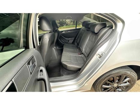 VOLKSWAGEN Jetta 2.0 4P FLEX COMFORTLINE TIPTRONIC AUTOMTICO, Foto 10
