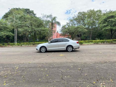 VOLKSWAGEN Jetta 2.0 4P FLEX COMFORTLINE TIPTRONIC AUTOM�TICO, Foto 5