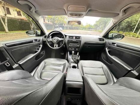 VOLKSWAGEN Jetta 2.0 4P FLEX COMFORTLINE TIPTRONIC AUTOM�TICO, Foto 9