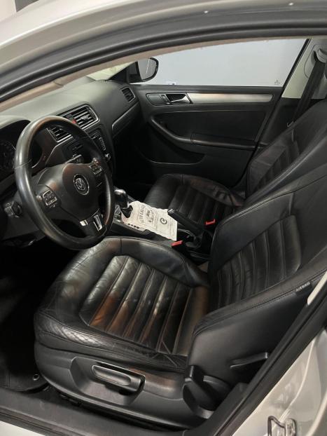 VOLKSWAGEN Jetta 2.0 4P TSI HIGHLINE 211 CV AUTOM�TICO, Foto 2