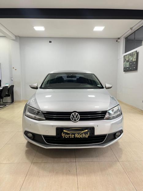 VOLKSWAGEN Jetta 2.0 4P TSI HIGHLINE 211 CV AUTOM�TICO, Foto 5