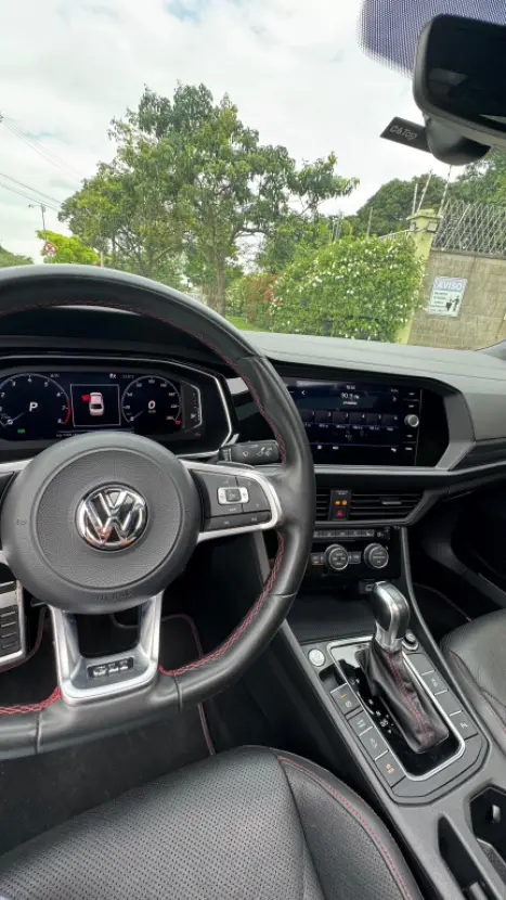 VOLKSWAGEN Jetta 2.0 4P 350 TSI GLI AUTOM�TICO DSG, Foto 2