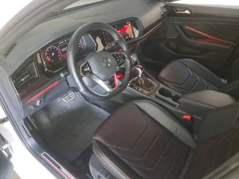 VOLKSWAGEN Jetta 2.0 4P TSI HIGHLINE 200 CV AUTOM�TICO, Foto 5