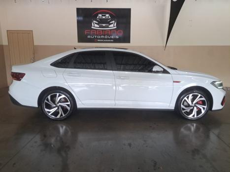 VOLKSWAGEN Jetta 2.0 4P TSI HIGHLINE 200 CV AUTOM�TICO, Foto 17