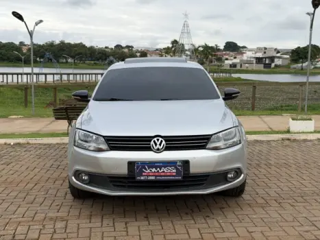 VOLKSWAGEN Jetta 2.0 4P FLEX COMFORTLINE TIPTRONIC AUTOM�TICO, Foto 2