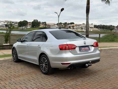 VOLKSWAGEN Jetta 2.0 4P FLEX COMFORTLINE TIPTRONIC AUTOM�TICO, Foto 6