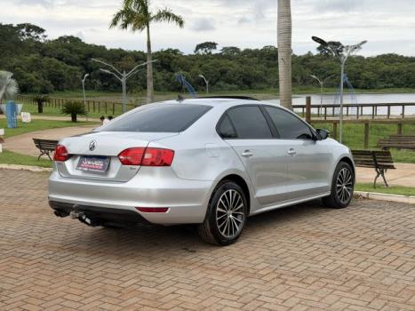 VOLKSWAGEN Jetta 2.0 4P FLEX COMFORTLINE TIPTRONIC AUTOM�TICO, Foto 8