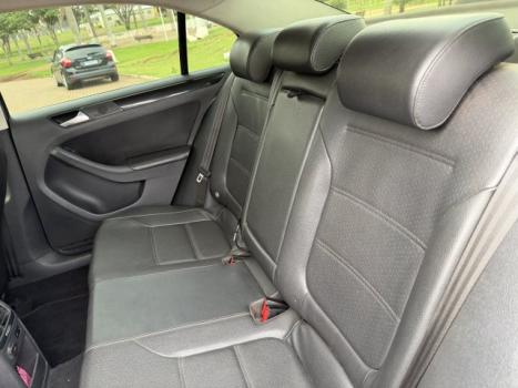 VOLKSWAGEN Jetta 2.0 4P FLEX COMFORTLINE TIPTRONIC AUTOM�TICO, Foto 10