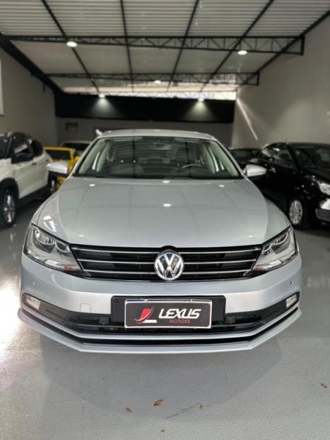 VOLKSWAGEN Jetta 2.0 4P FLEX COMFORTLINE TIPTRONIC AUTOM�TICO, Foto 12