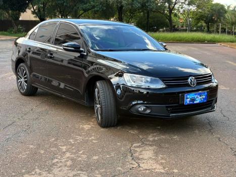 VOLKSWAGEN Jetta 2.0 4P FLEX COMFORTLINE TIPTRONIC AUTOM�TICO, Foto 2