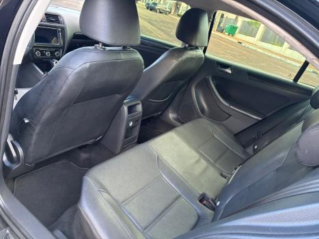 VOLKSWAGEN Jetta 2.0 4P FLEX COMFORTLINE TIPTRONIC AUTOM�TICO, Foto 5