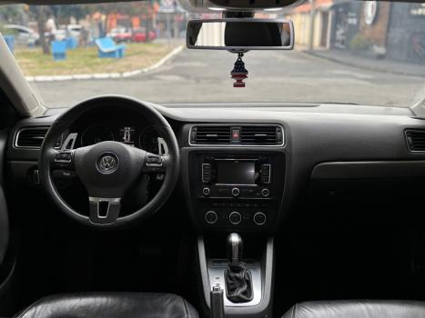 VOLKSWAGEN Jetta 2.0 4P TSI HIGHLINE 211 CV AUTOM�TICO, Foto 9