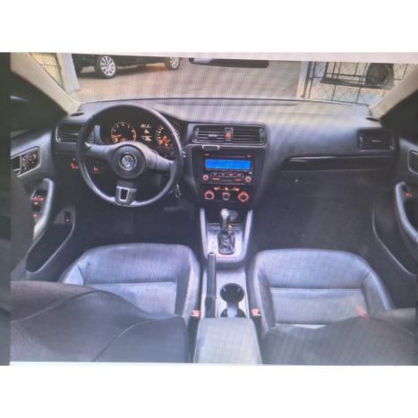 VOLKSWAGEN Jetta 2.0 4P FLEX COMFORTLINE TIPTRONIC AUTOM�TICO, Foto 4