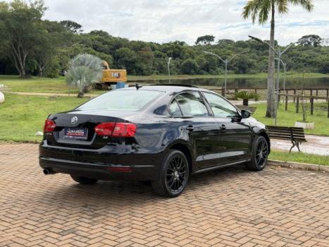 VOLKSWAGEN Jetta 2.0 4P FLEX COMFORTLINE TIPTRONIC AUTOM�TICO, Foto 8