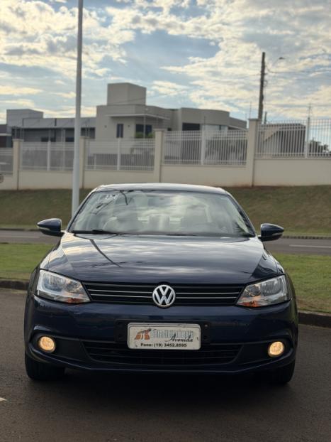 VOLKSWAGEN Jetta 2.0 4P COMFORTLINE TIPTRONIC AUTOM�TICO, Foto 10