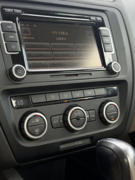 VOLKSWAGEN Jetta 2.0 4P COMFORTLINE TIPTRONIC AUTOM�TICO, Foto 18