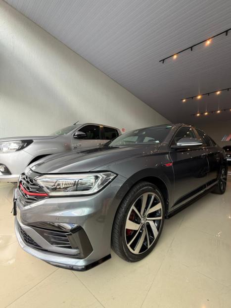 VOLKSWAGEN Jetta 2.0 4P 350 TSI GLI AUTOM�TICO DSG, Foto 2