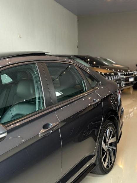 VOLKSWAGEN Jetta 2.0 4P 350 TSI GLI AUTOM�TICO DSG, Foto 4