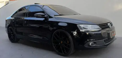 VOLKSWAGEN Jetta 2.0 4P COMFORTLINE TIPTRONIC AUTOM�TICO, Foto 2