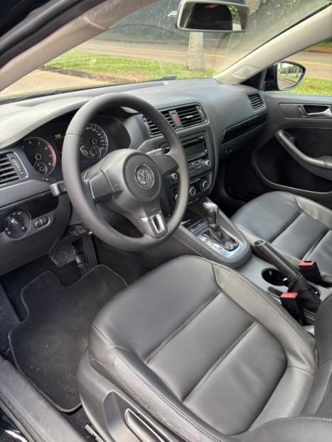VOLKSWAGEN Jetta 2.0 4P COMFORTLINE TIPTRONIC AUTOM�TICO, Foto 3