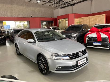 VOLKSWAGEN Jetta 2.0 4P TSI HIGHLINE 211 CV AUTOM�TICO, Foto 2