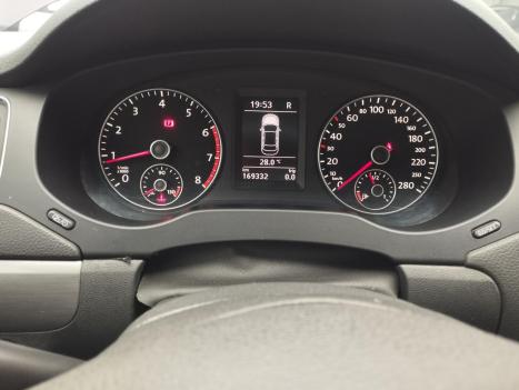 VOLKSWAGEN Jetta 2.0 4P TSI HIGHLINE 211 CV AUTOM�TICO, Foto 12