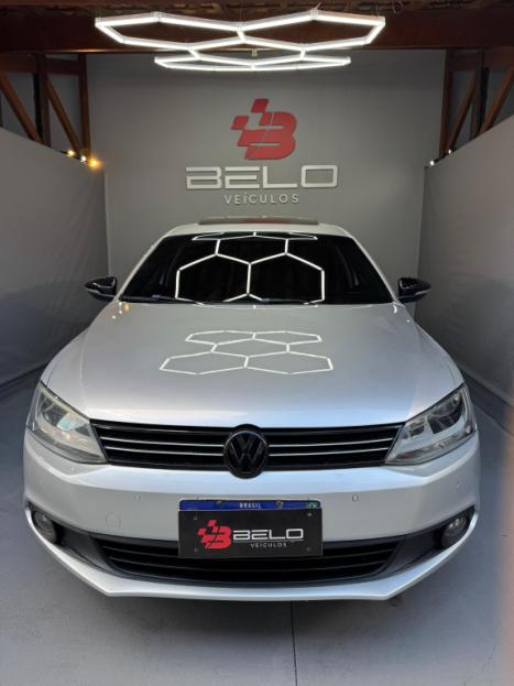 VOLKSWAGEN Jetta 2.0 4P FLEX COMFORTLINE TIPTRONIC AUTOM�TICO, Foto 3