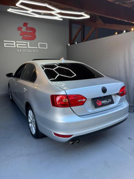 VOLKSWAGEN Jetta 2.0 4P FLEX COMFORTLINE TIPTRONIC AUTOM�TICO, Foto 9