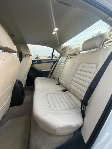 VOLKSWAGEN Jetta 2.0 4P TSI HIGHLINE 211 CV AUTOM�TICO, Foto 14