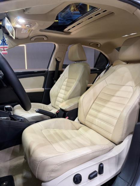 VOLKSWAGEN Jetta 2.0 4P TSI HIGHLINE 211 CV AUTOM�TICO, Foto 7