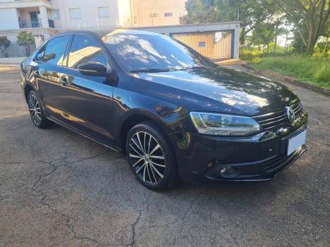 VOLKSWAGEN Jetta 2.0 4P FLEX AUTOM�TICO, Foto 2