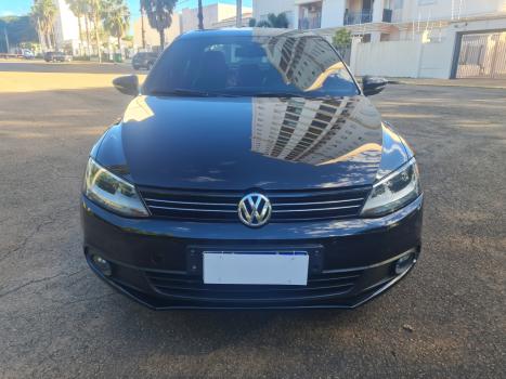 VOLKSWAGEN Jetta 2.0 4P FLEX AUTOM�TICO, Foto 4