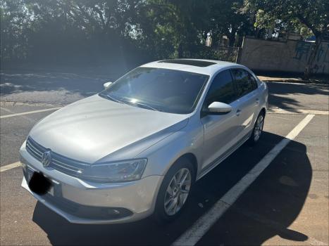 VOLKSWAGEN Jetta 2.0 4P COMFORTLINE TIPTRONIC AUTOM�TICO, Foto 1