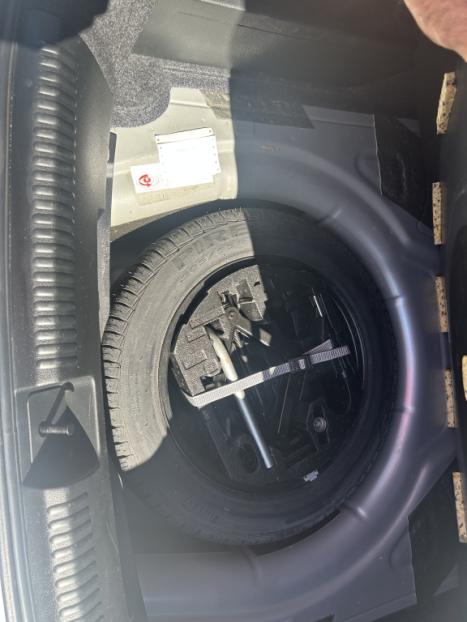 VOLKSWAGEN Jetta 2.0 4P COMFORTLINE TIPTRONIC AUTOM�TICO, Foto 5