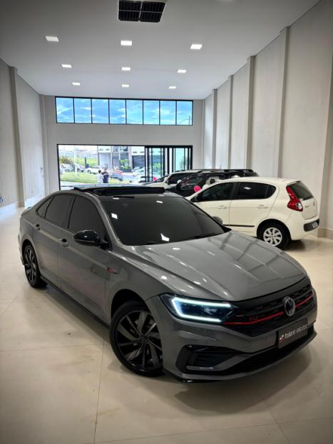 VOLKSWAGEN Jetta 2.0 4P 350 TSI GLI AUTOM�TICO DSG, Foto 17