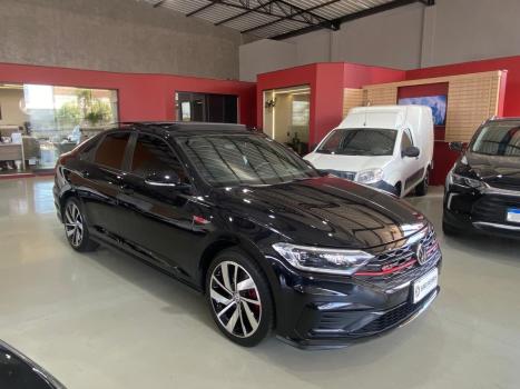 VOLKSWAGEN Jetta 2.0 4P 350 TSI GLI AUTOM�TICO DSG, Foto 2