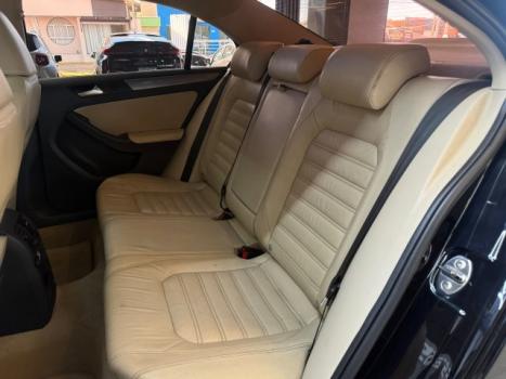 VOLKSWAGEN Jetta 2.0 4P TSI HIGHLINE 211 CV AUTOM�TICO, Foto 13