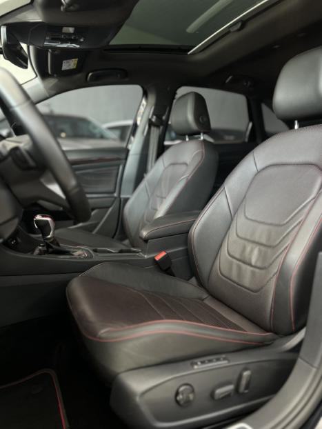 VOLKSWAGEN Jetta 2.0 4P 350 TSI GLI AUTOM�TICO DSG, Foto 9