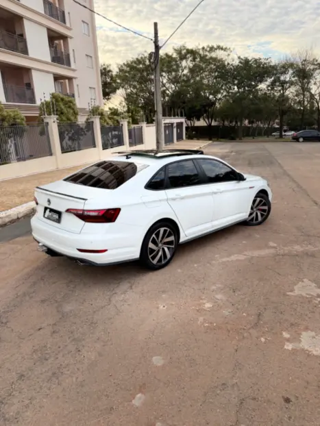 VOLKSWAGEN Jetta 2.0 4P 350 TSI GLI AUTOM�TICO DSG, Foto 8
