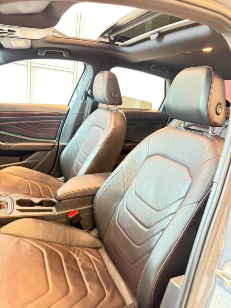 VOLKSWAGEN Jetta 2.0 4P 350 TSI GLI AUTOM�TICO DSG, Foto 12