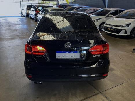 VOLKSWAGEN Jetta 2.0 4P TSI HIGHLINE 211 CV AUTOM�TICO, Foto 4