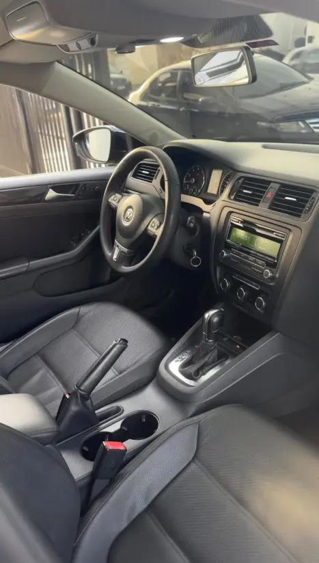 VOLKSWAGEN Jetta 2.0 4P FLEX COMFORTLINE TIPTRONIC AUTOM�TICO, Foto 10