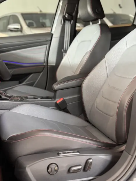 VOLKSWAGEN Jetta 2.0 4P 350 TSI GLI AUTOMÁTICO DSG, Foto 12