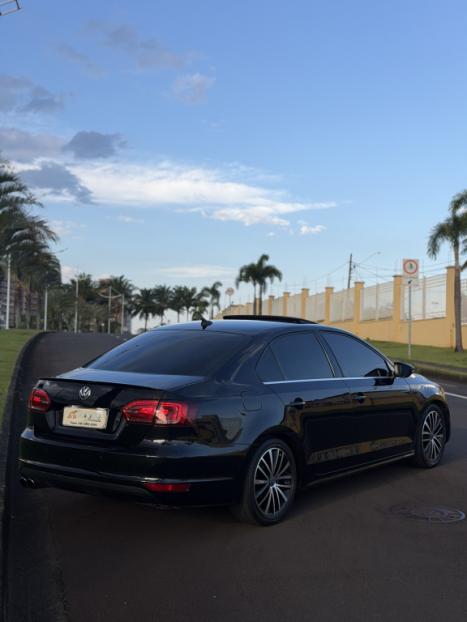 VOLKSWAGEN Jetta 2.0 4P TSI HIGHLINE 211 CV AUTOMÁTICO, Foto 5