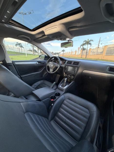 VOLKSWAGEN Jetta 2.0 4P TSI HIGHLINE 211 CV AUTOMÁTICO, Foto 11